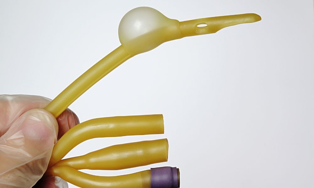 Straight Tip vs. Coudé Tip Catheters: How Do They Differ?